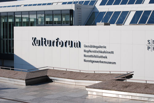 Eingang zum Kulturforum